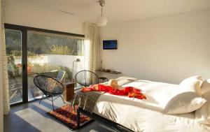 2521-El-Hotelito-Navaluenga-Avila