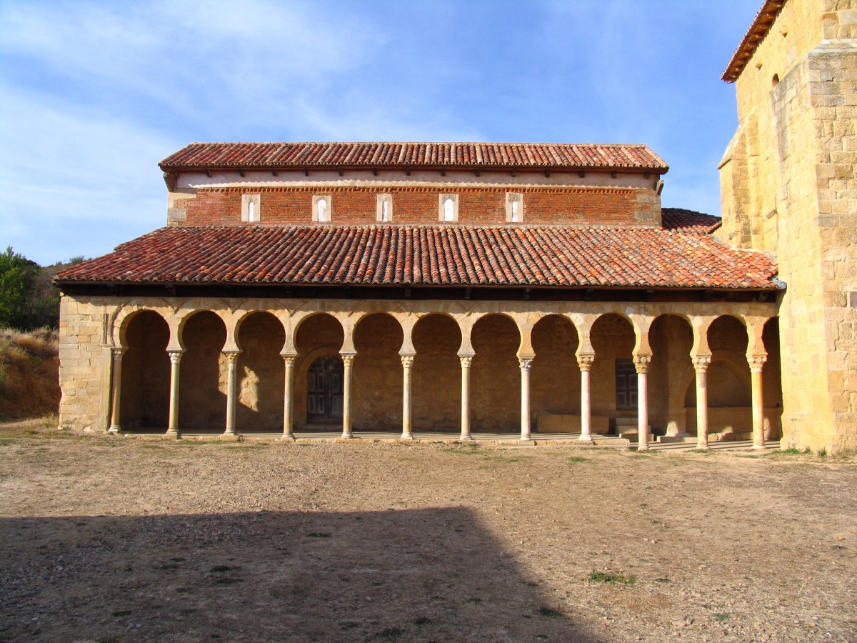 LE-+San+Miguel+de+Escalada